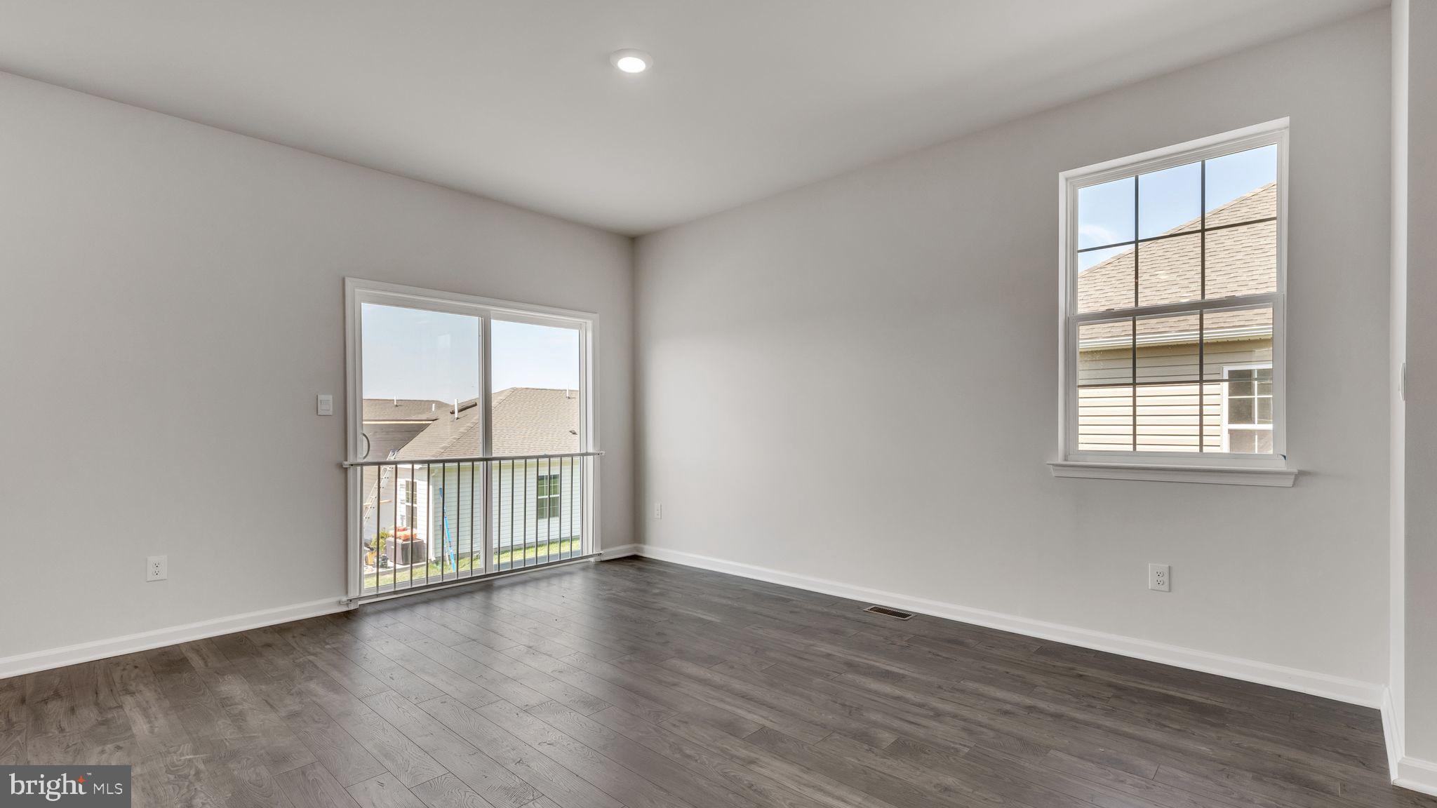 POTTSGROVE HUNT - Residential