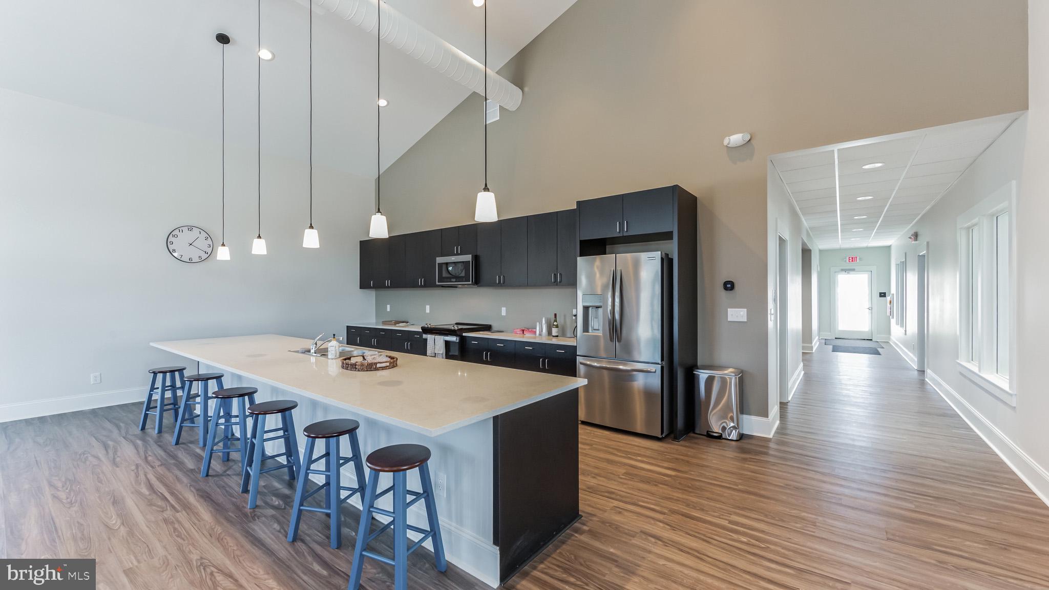 POTTSGROVE HUNT - Residential