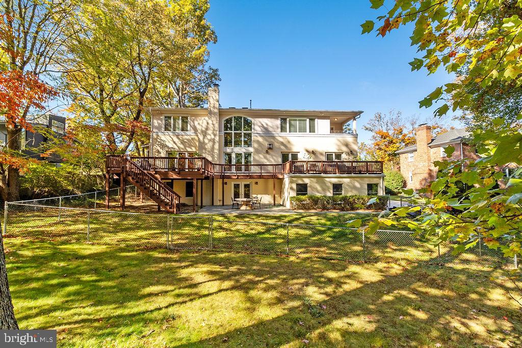 THE CLOISTERS - Residential