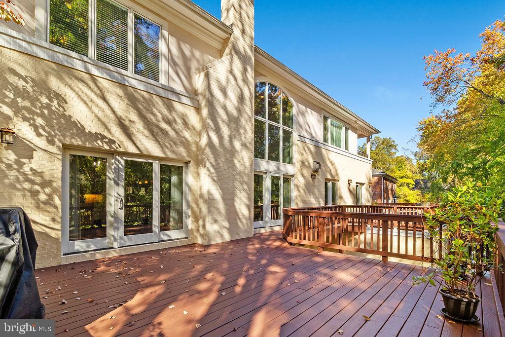 THE CLOISTERS - Residential