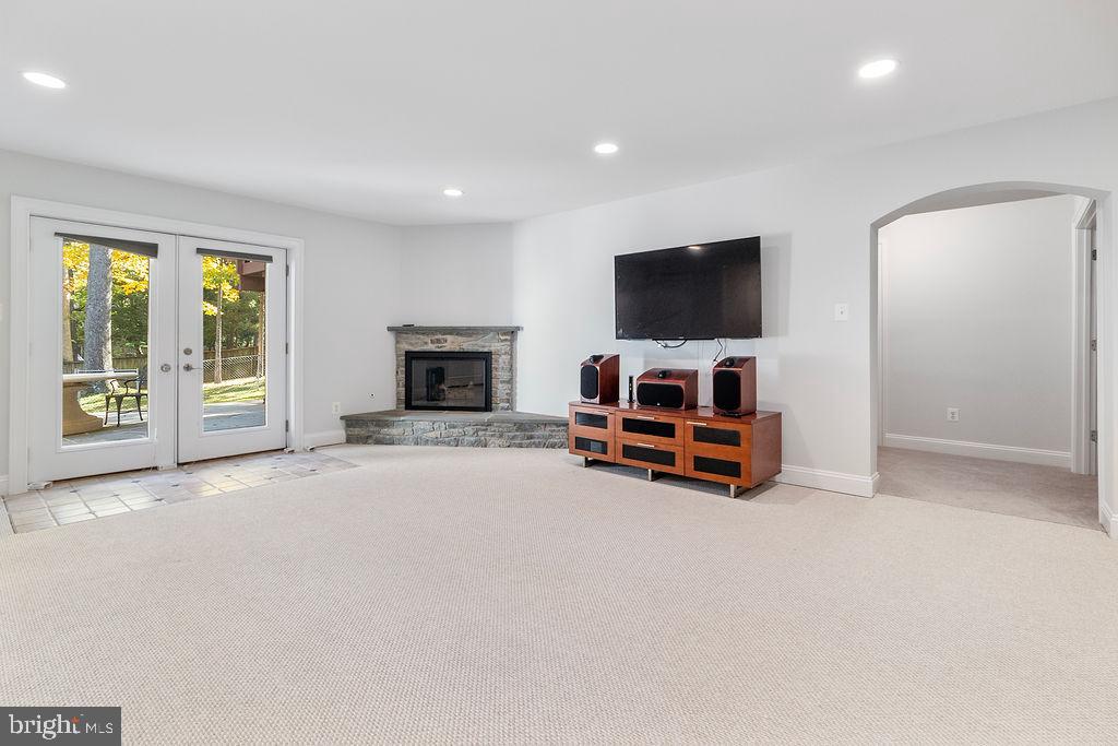 THE CLOISTERS - Residential