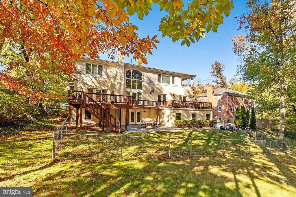 THE CLOISTERS - Residential