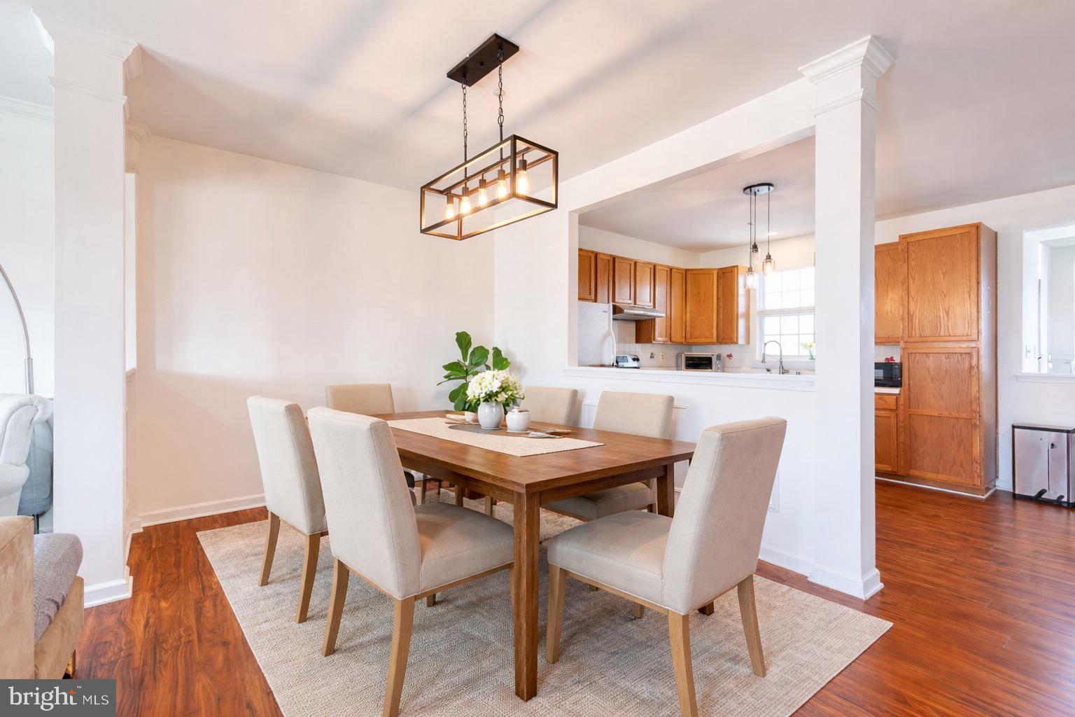 SOUTH RIVER COLONY - Residential