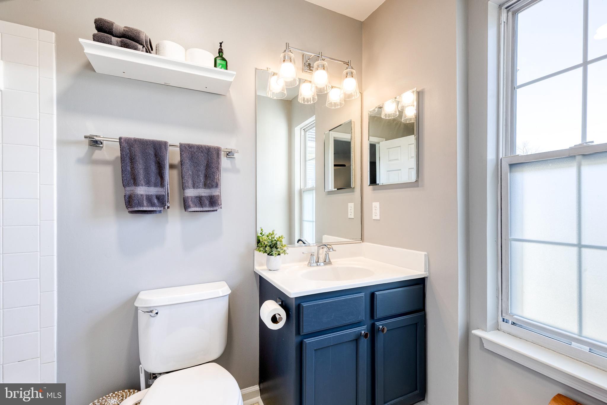 SOUTH RIVER COLONY - Residential