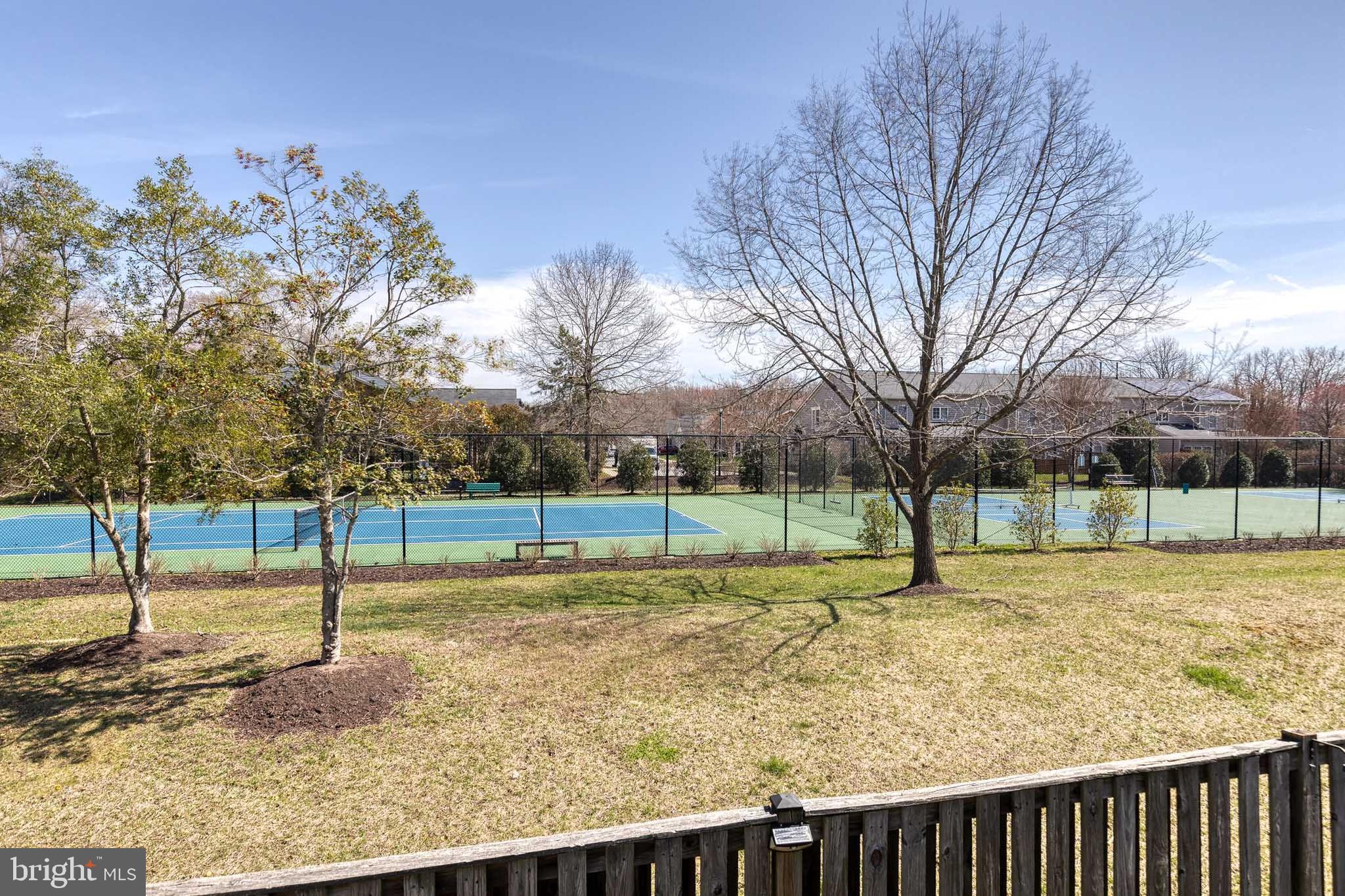 SOUTH RIVER COLONY - Residential