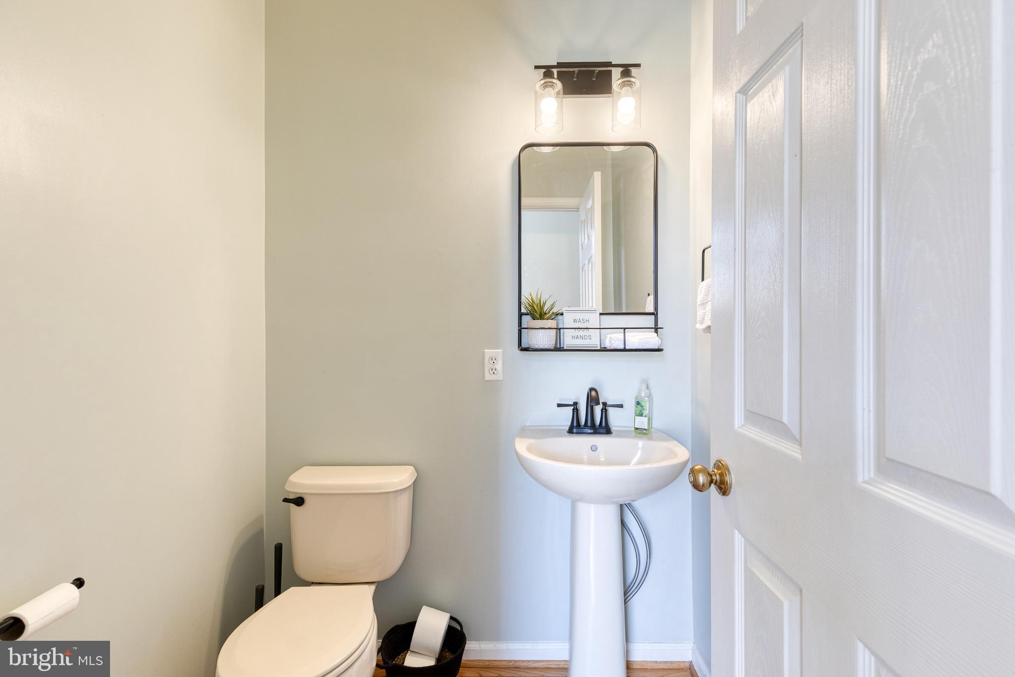 SOUTH RIVER COLONY - Residential