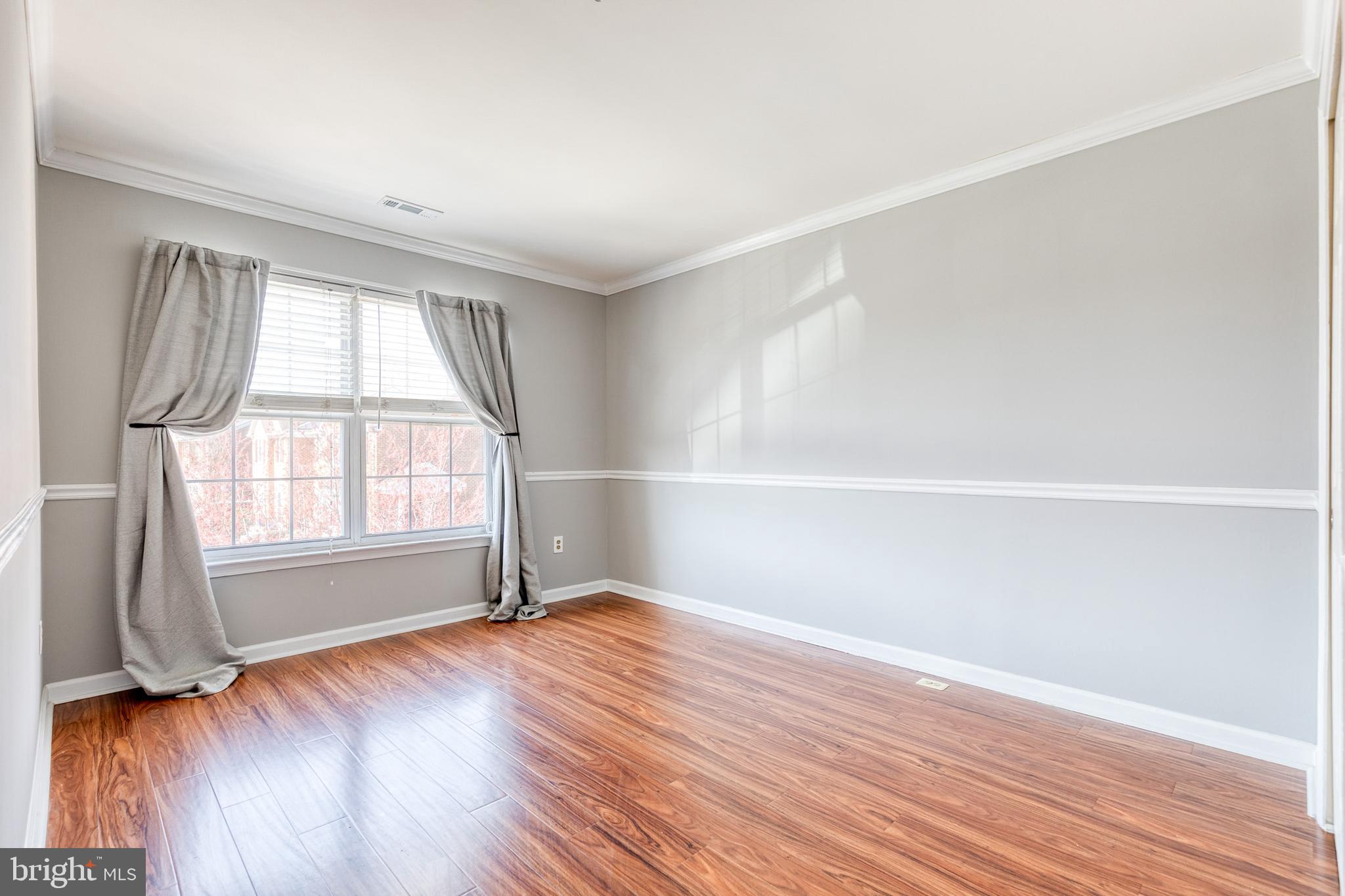 SOUTH RIVER COLONY - Residential