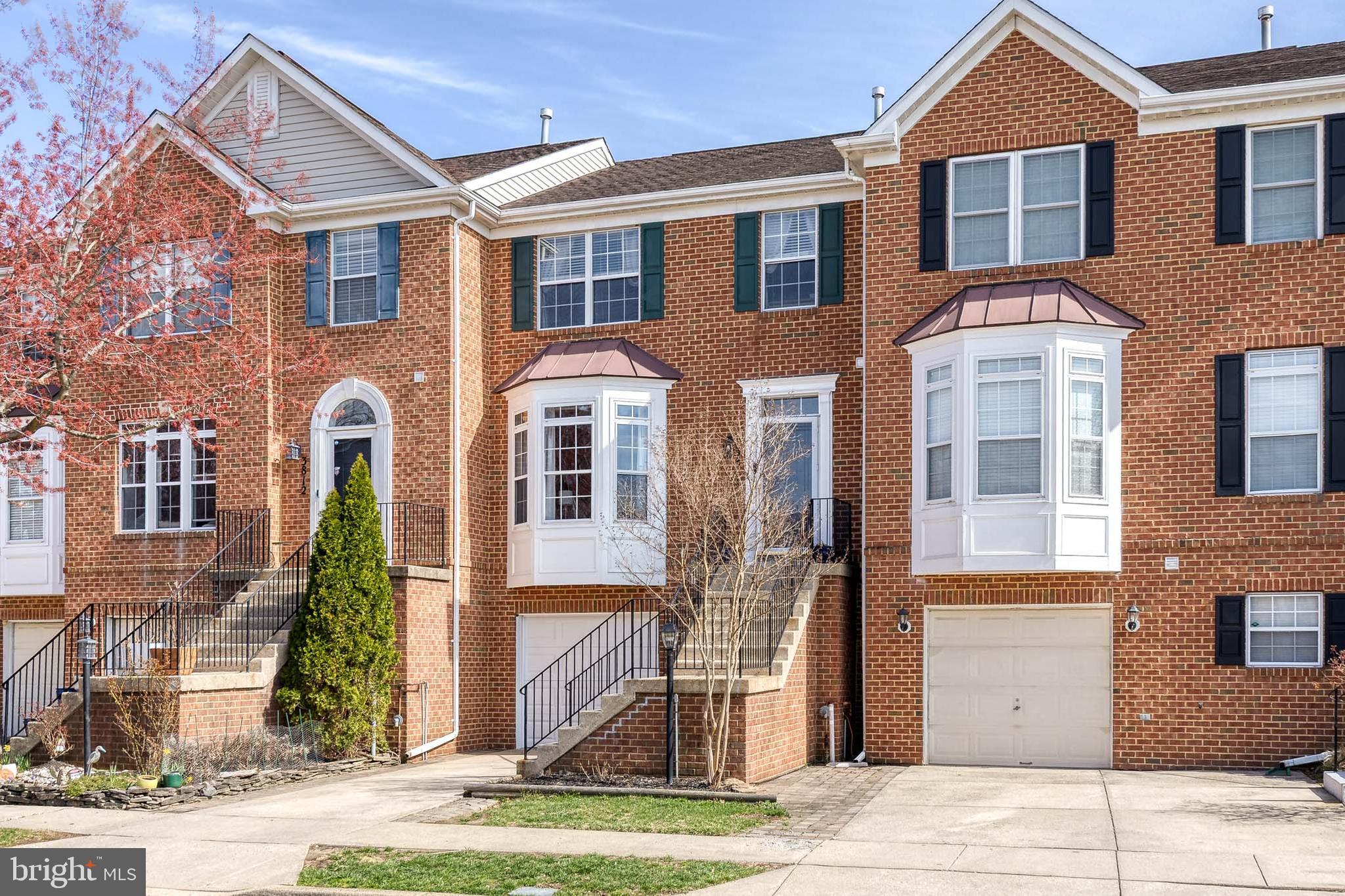 SOUTH RIVER COLONY - Residential