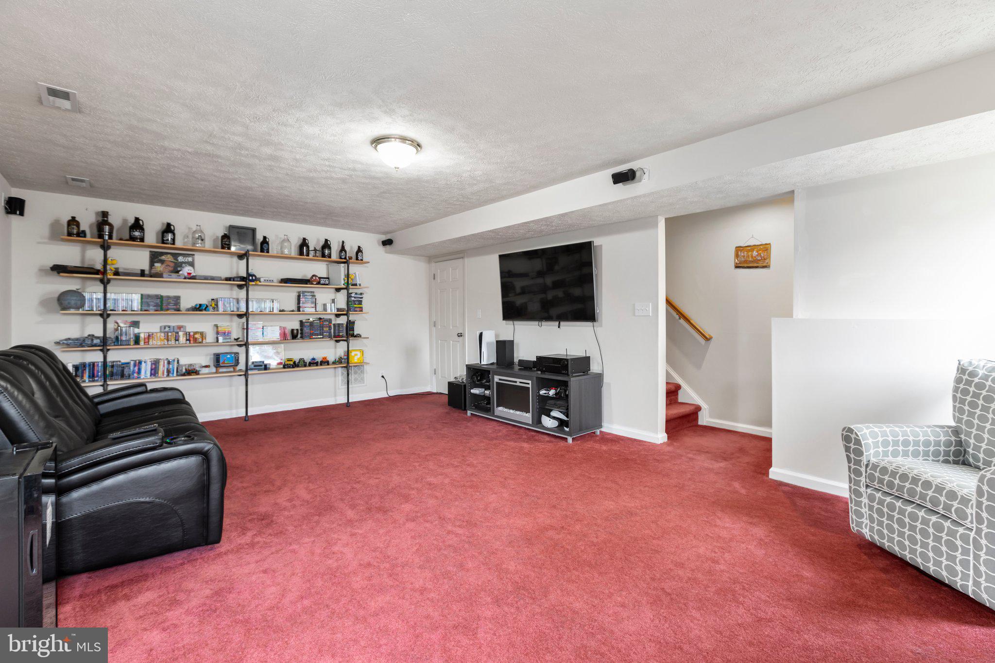 KINGSWOOD - Residential