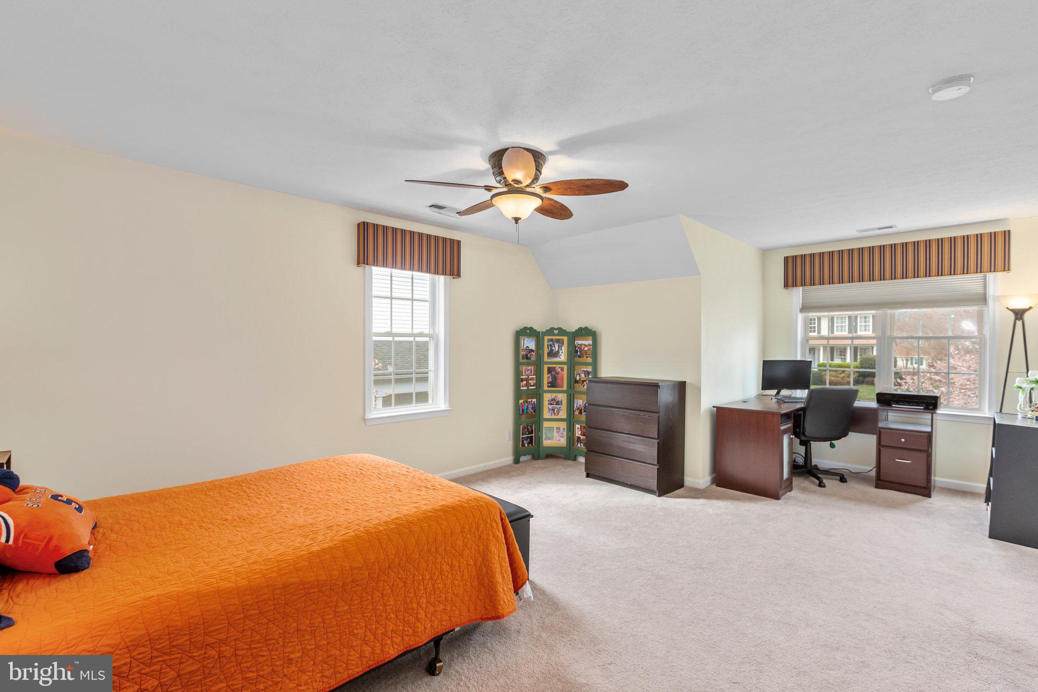 KINGSWOOD - Residential