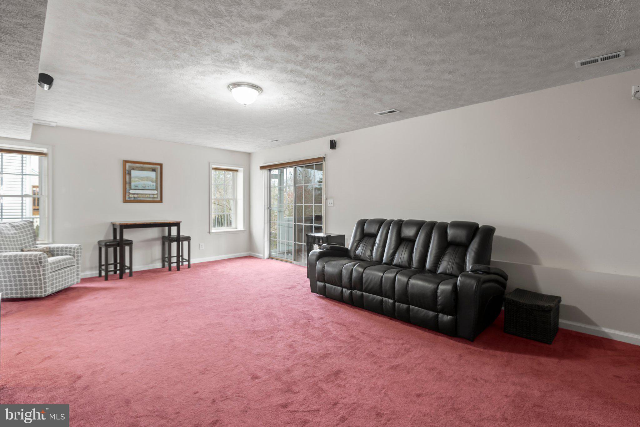 KINGSWOOD - Residential