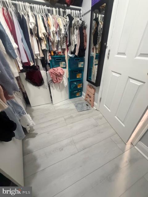 WILLOWBROOK - Residential