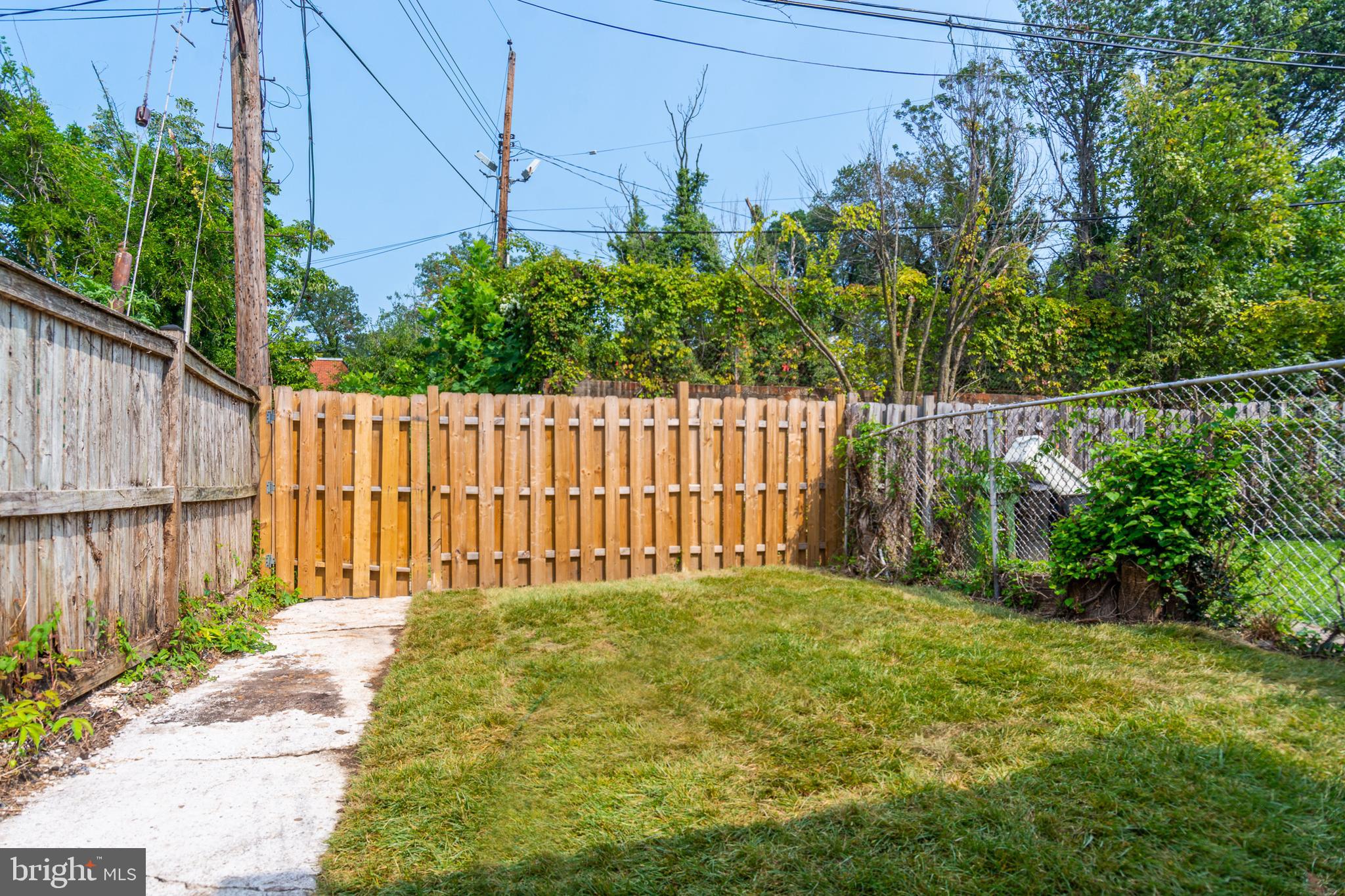 WAVERLY - Residential