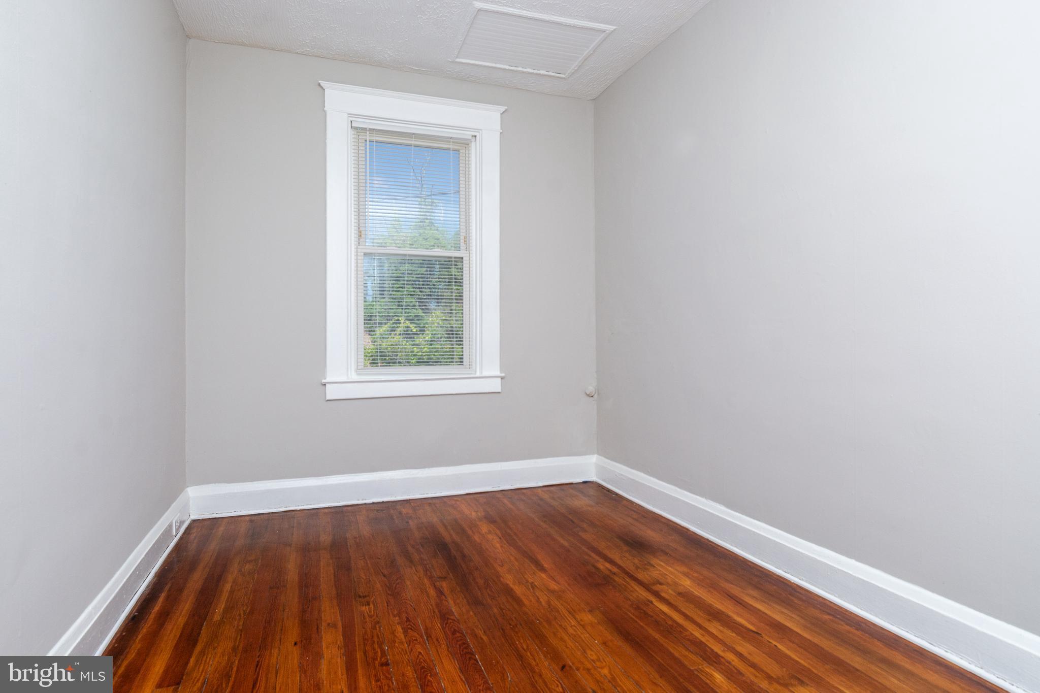 WAVERLY - Residential