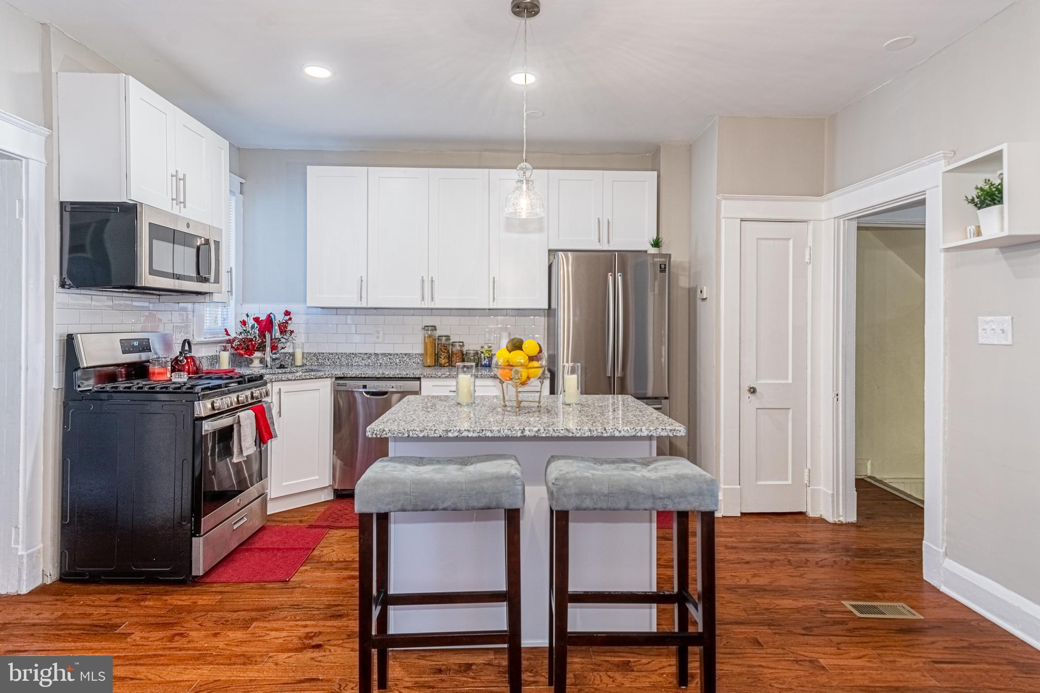 WAVERLY - Residential