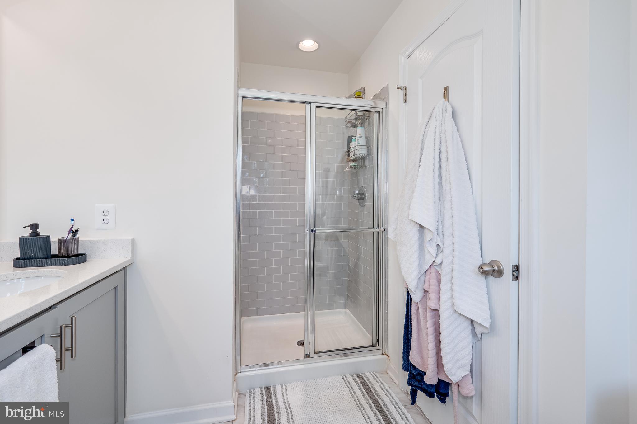 TOWNES AT TATE MANOR - Residential Lease