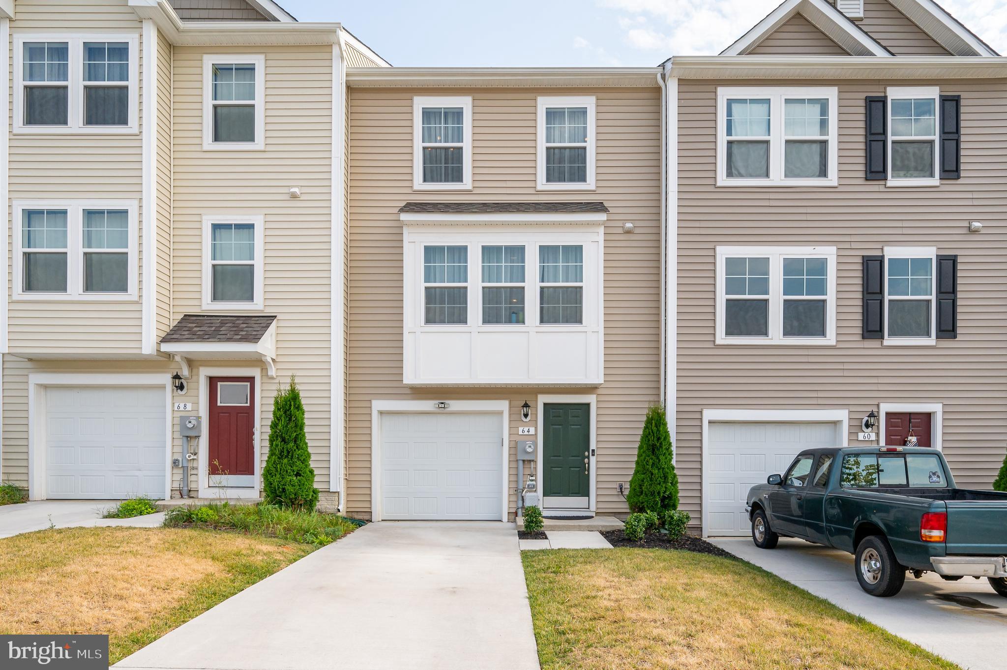 TOWNES AT TATE MANOR - Residential Lease