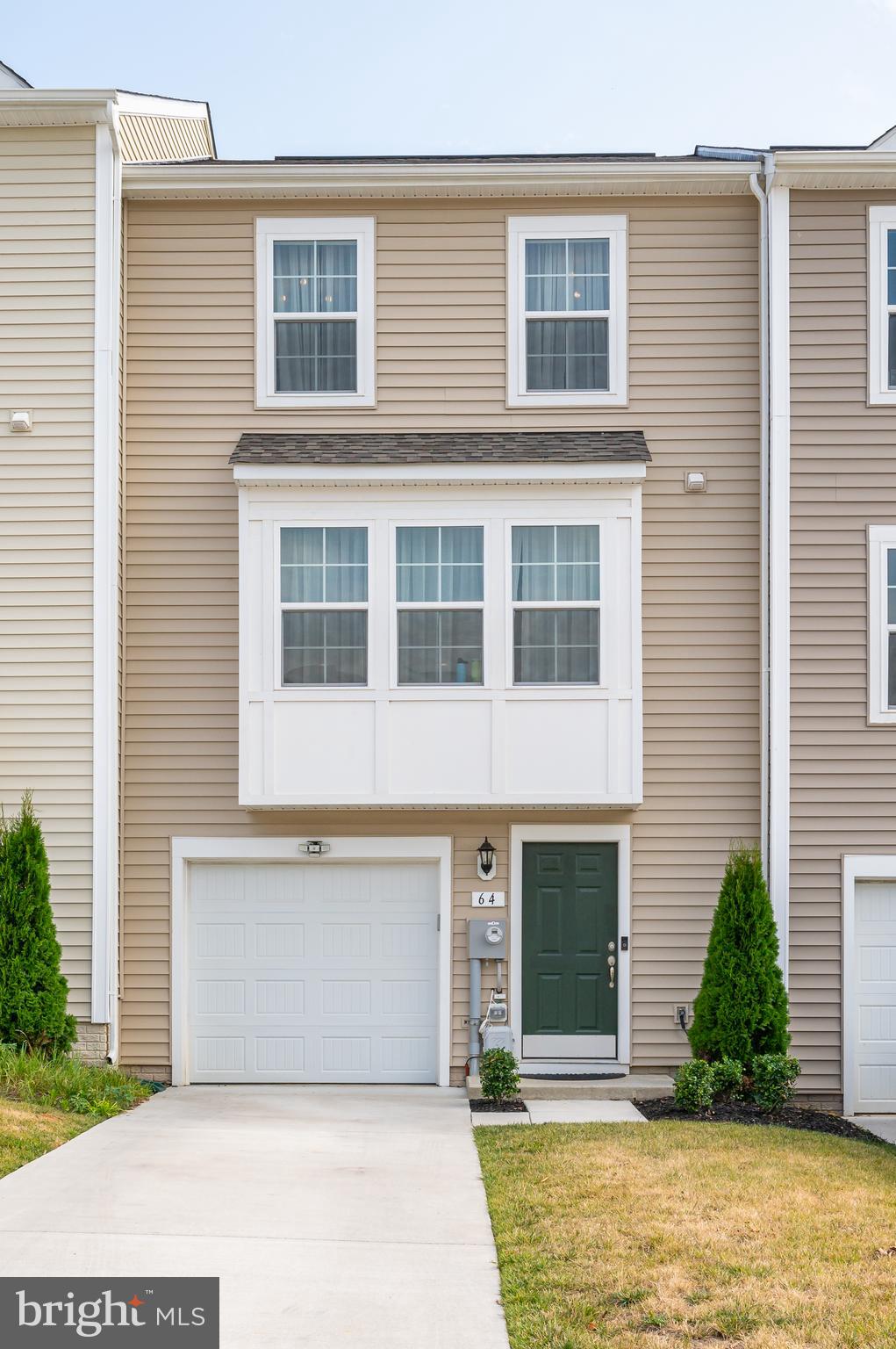 TOWNES AT TATE MANOR - Residential Lease