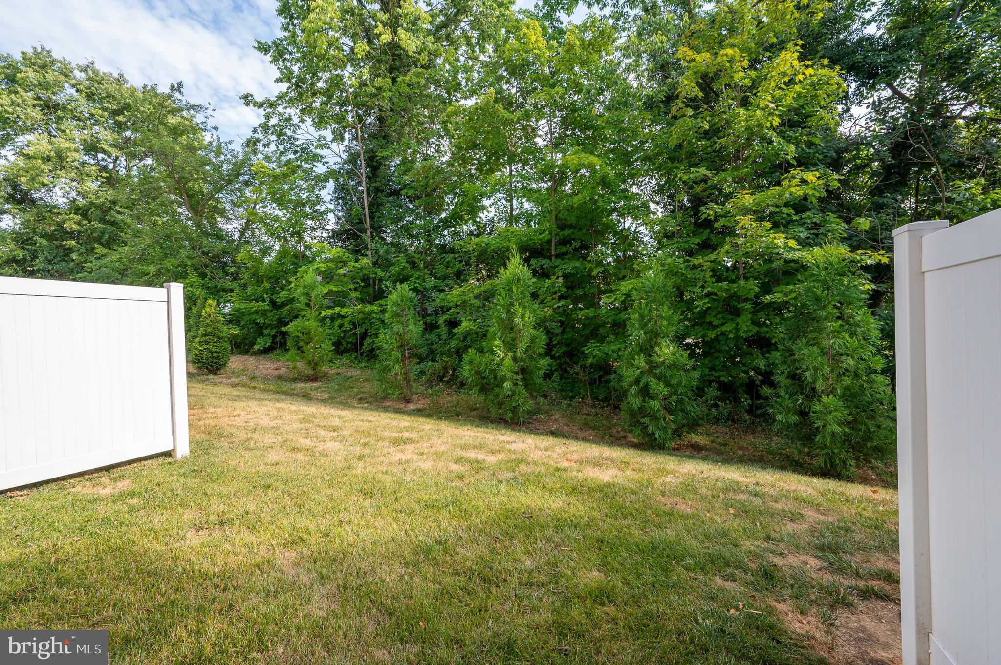 TOWNES AT TATE MANOR - Residential Lease