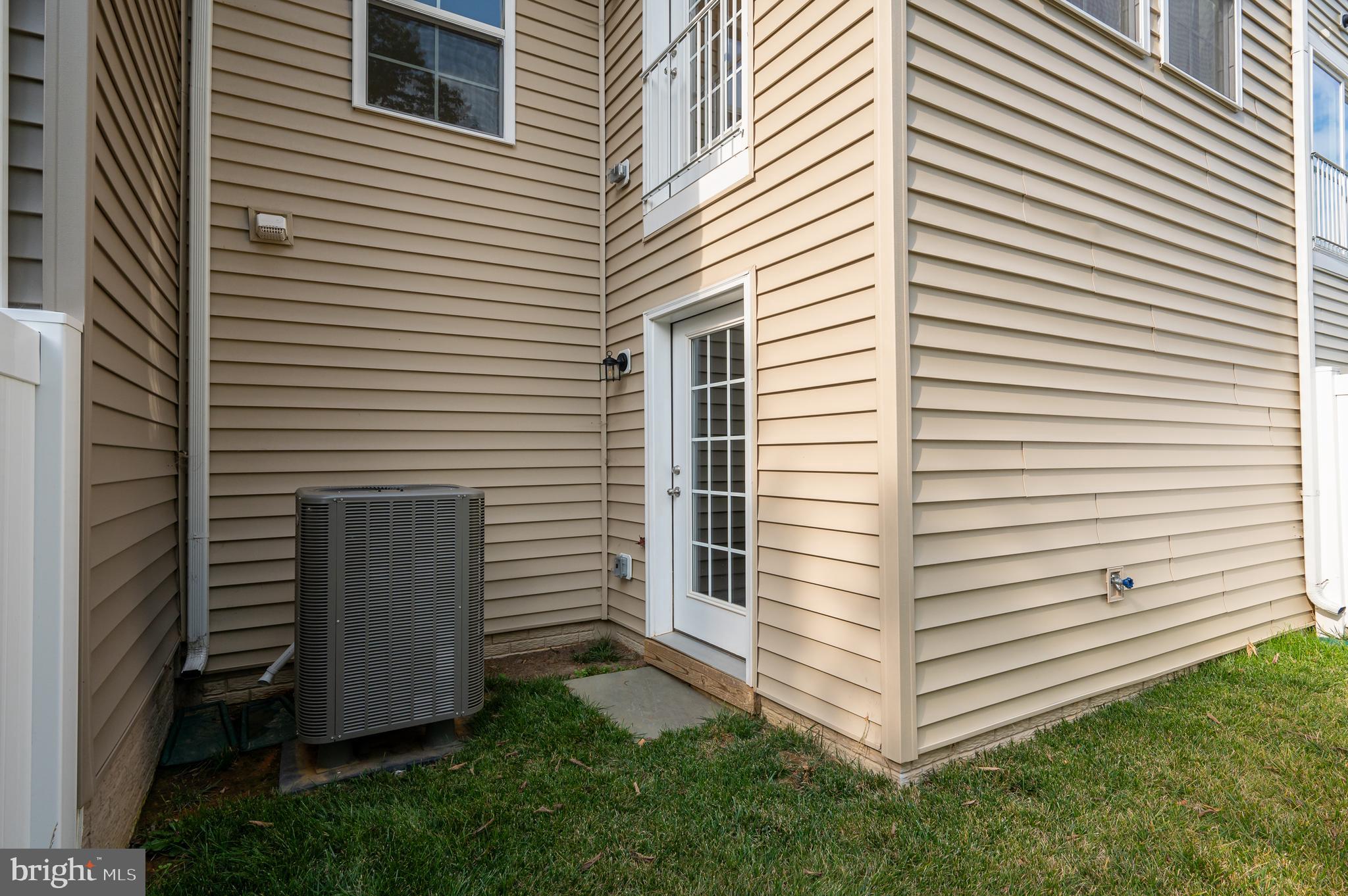 TOWNES AT TATE MANOR - Residential Lease