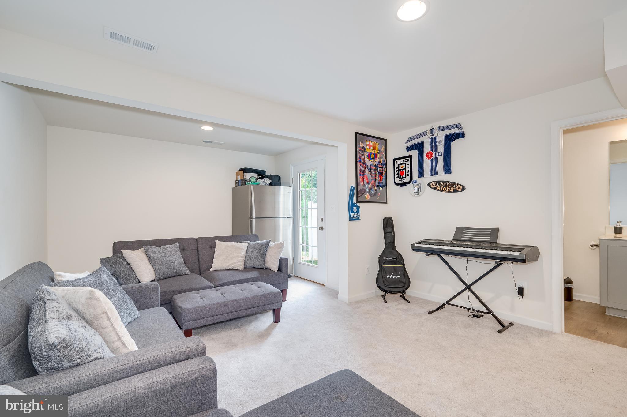 TOWNES AT TATE MANOR - Residential Lease