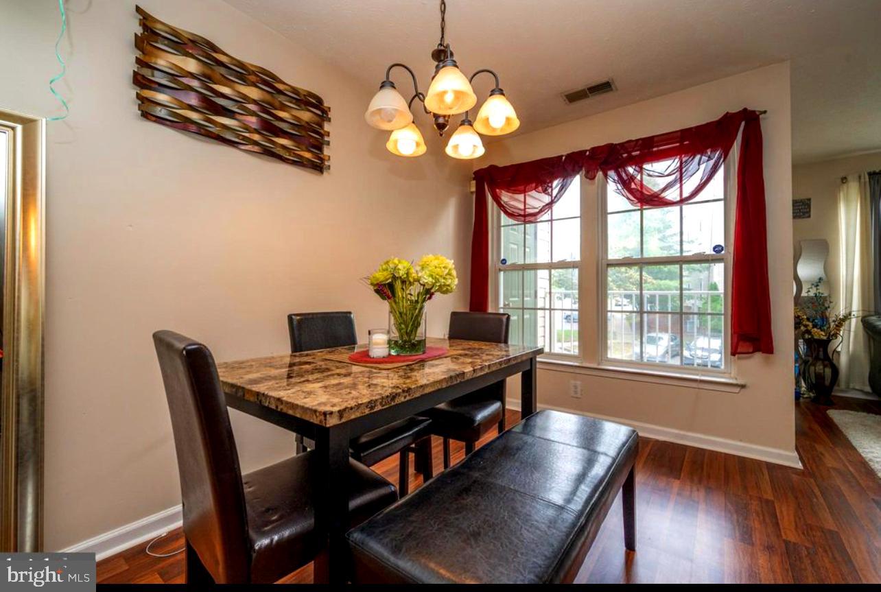 BCKGHM CND@OWGS MS NW TN - Residential Lease