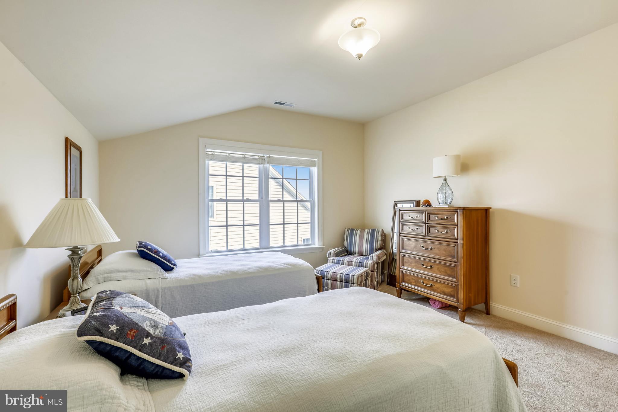 SUMMERS GATE - Residential