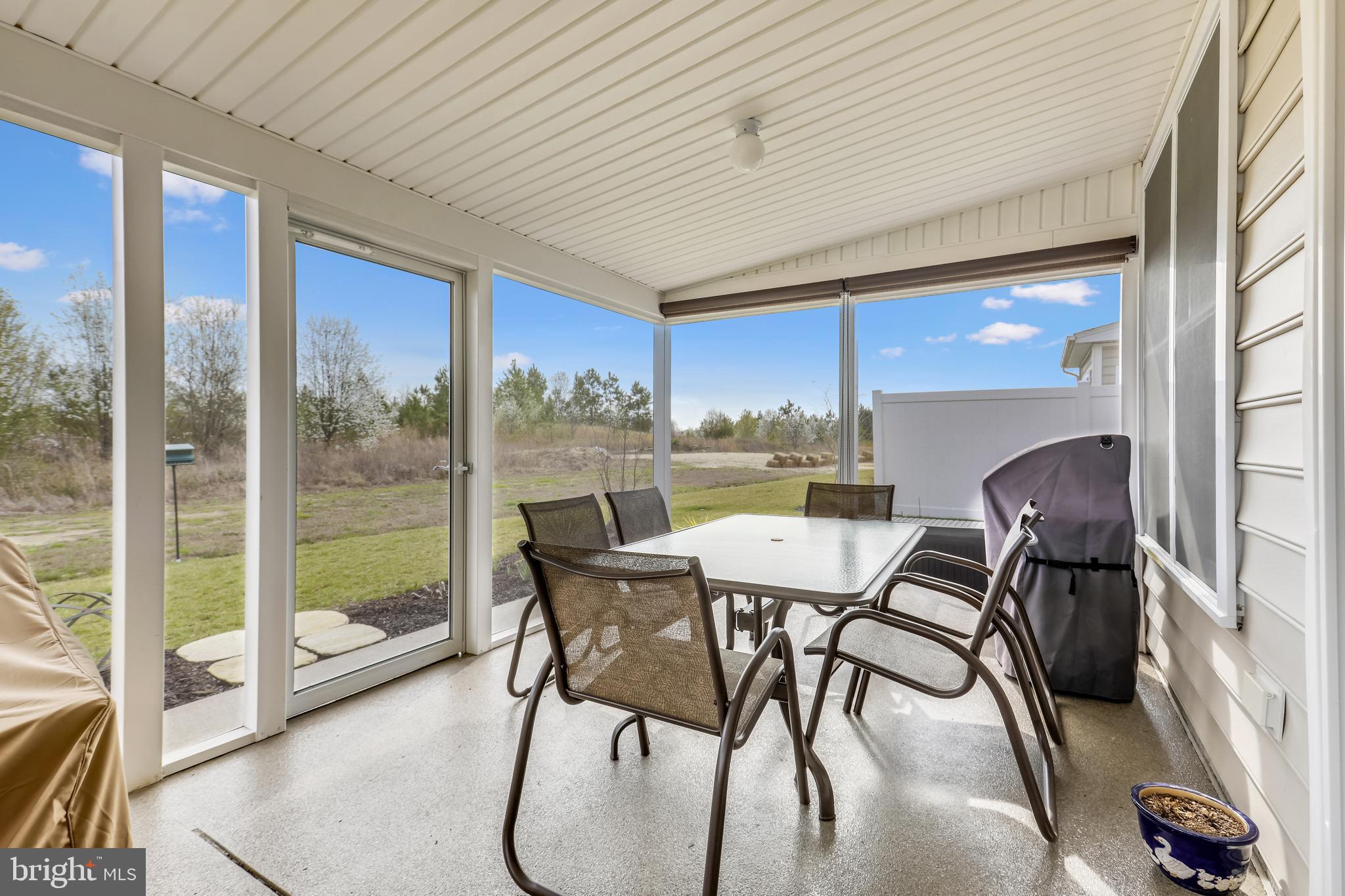 SUMMERS GATE - Residential