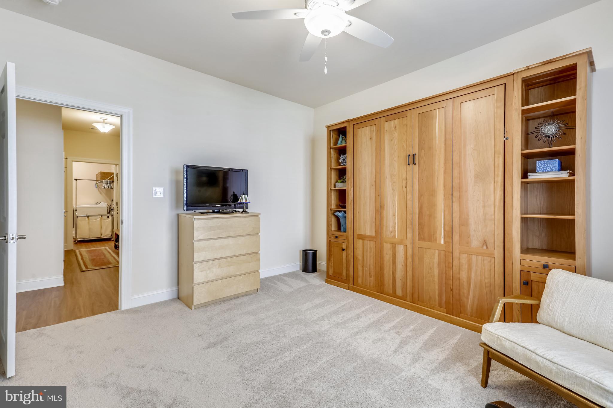 SUMMERS GATE - Residential