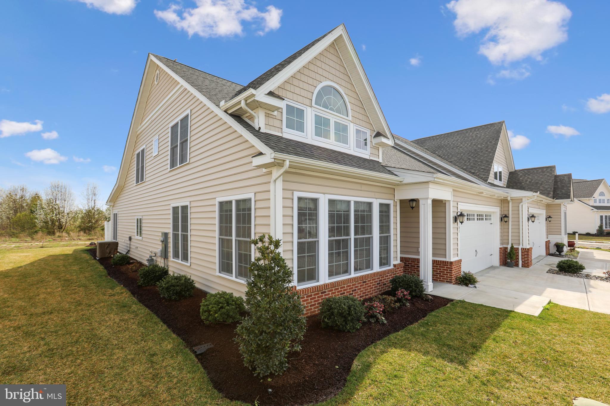 SUMMERS GATE - Residential