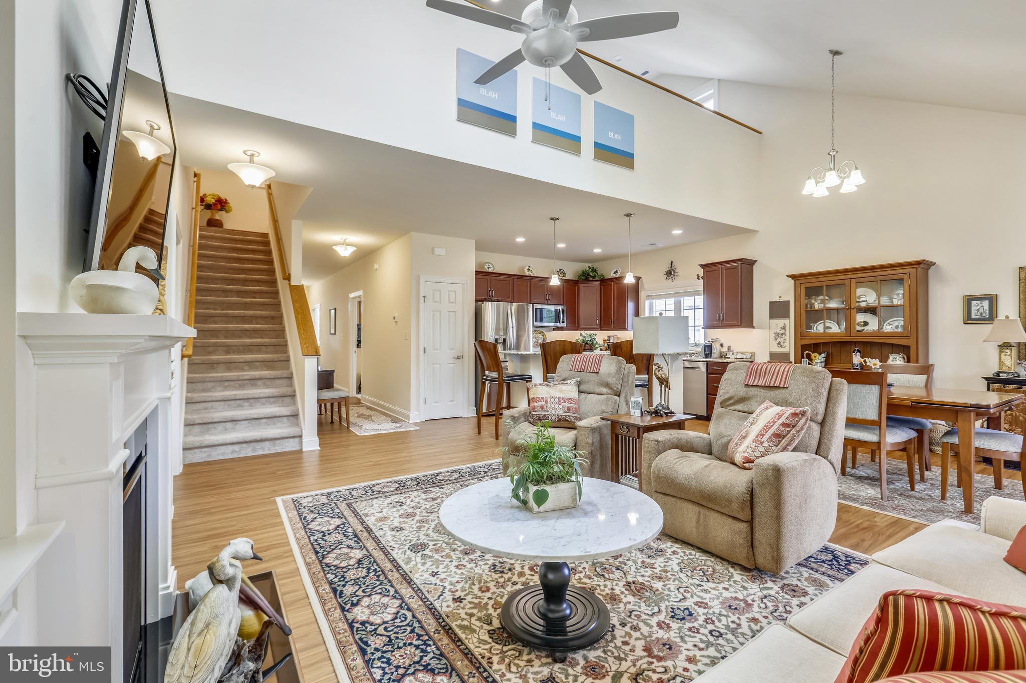 SUMMERS GATE - Residential