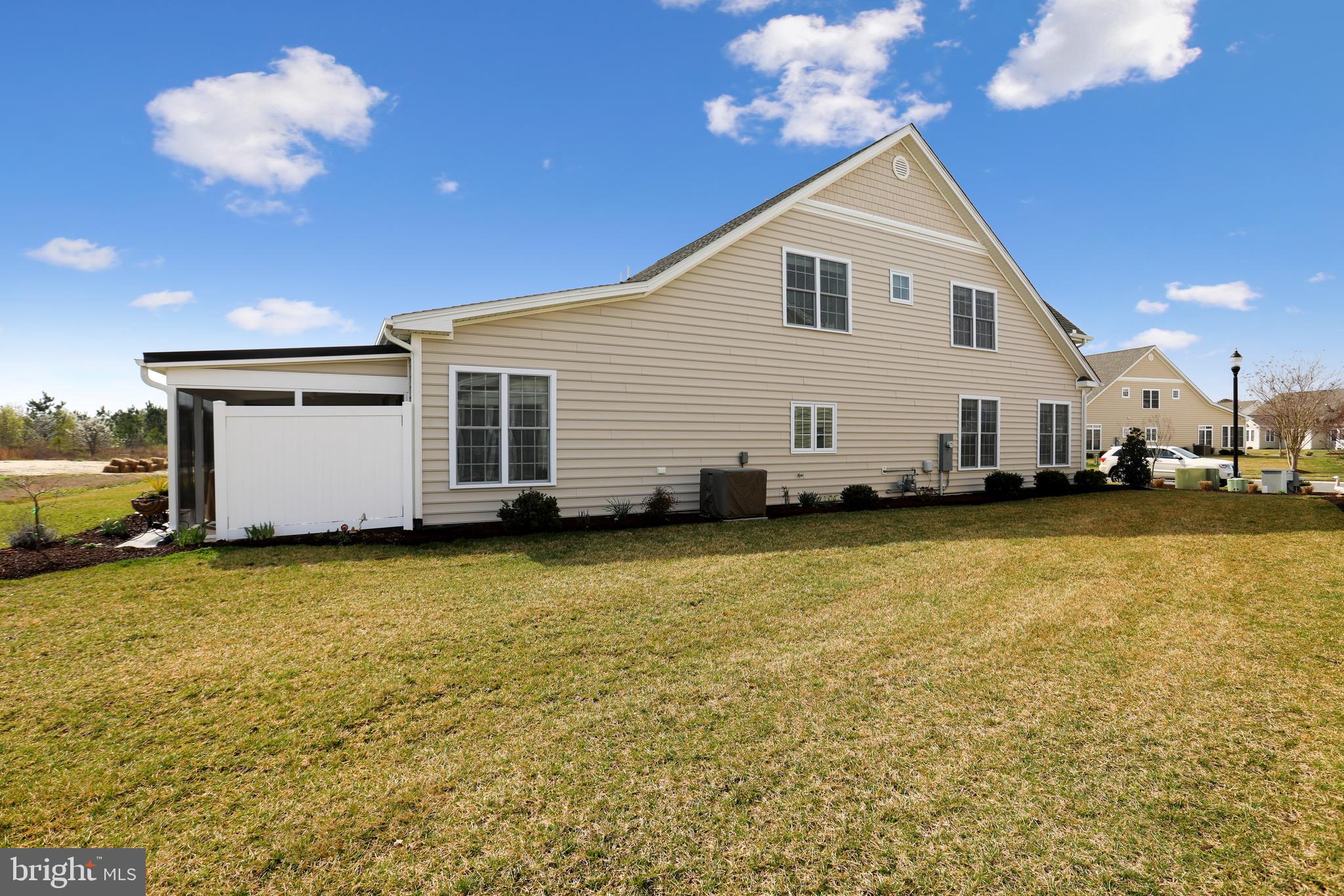 SUMMERS GATE - Residential