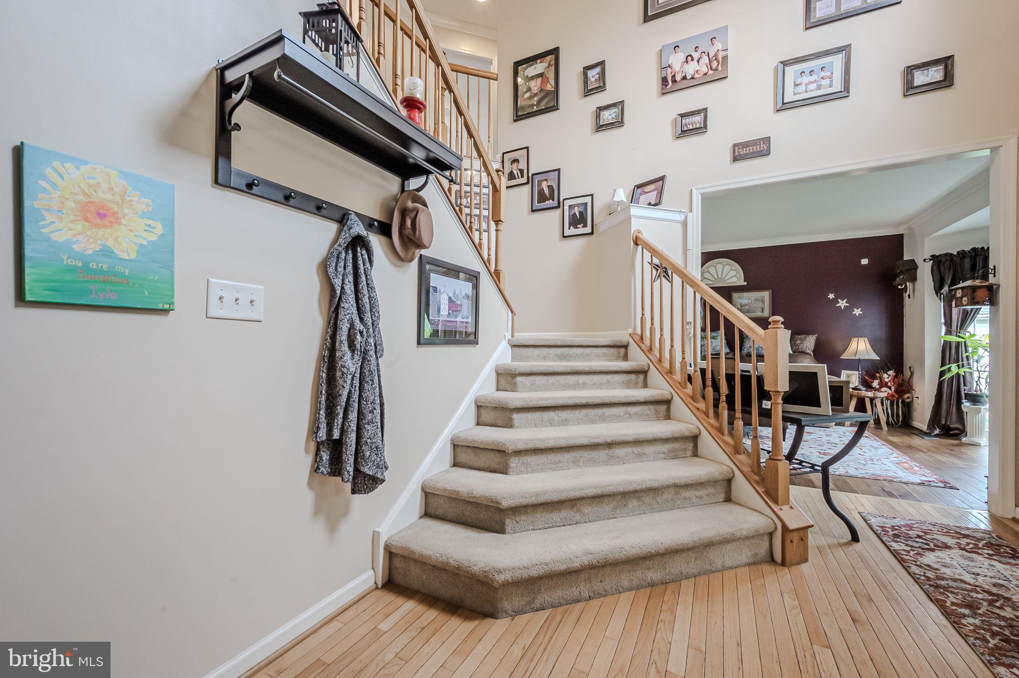 232 FLAGSTONE CIRCLE