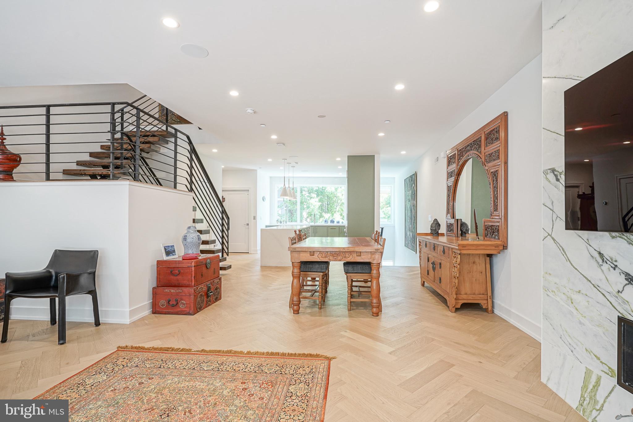 BELLA VISTA - Residential