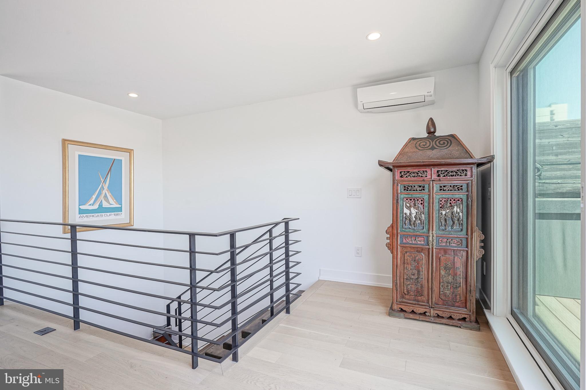 BELLA VISTA - Residential