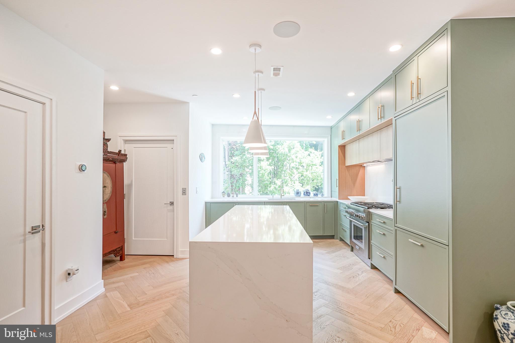 BELLA VISTA - Residential