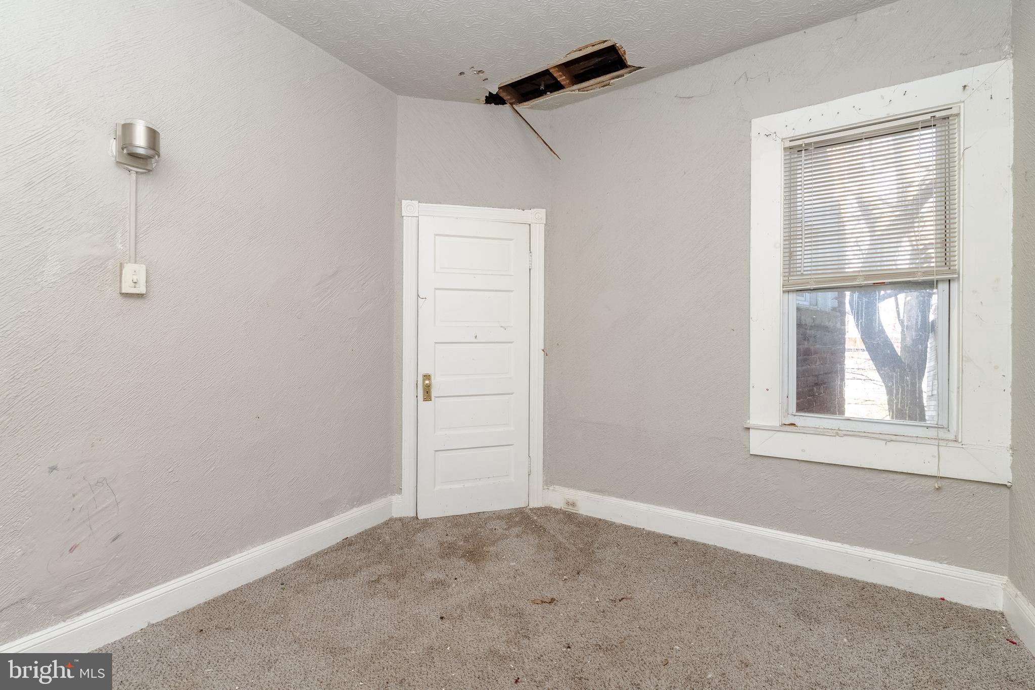 ROSEMONT - Residential