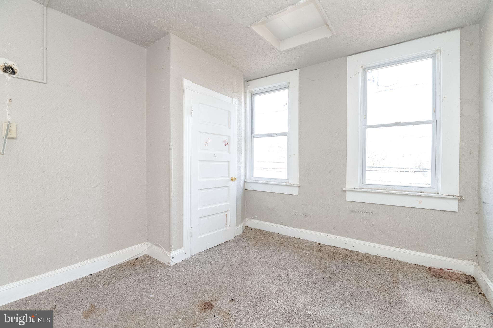 ROSEMONT - Residential