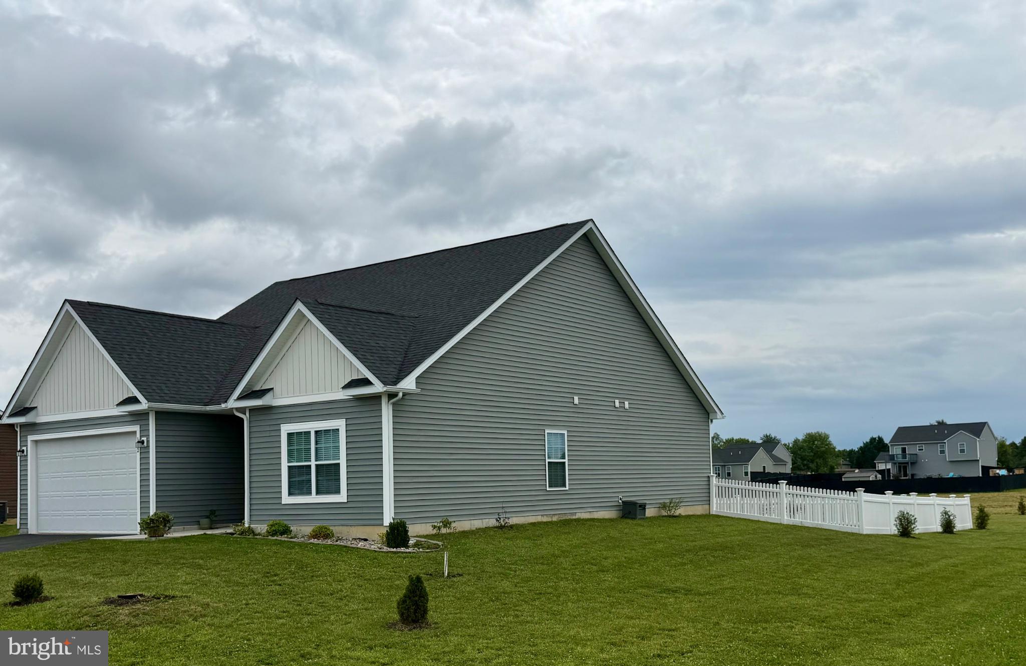 112 PEONEY LANE