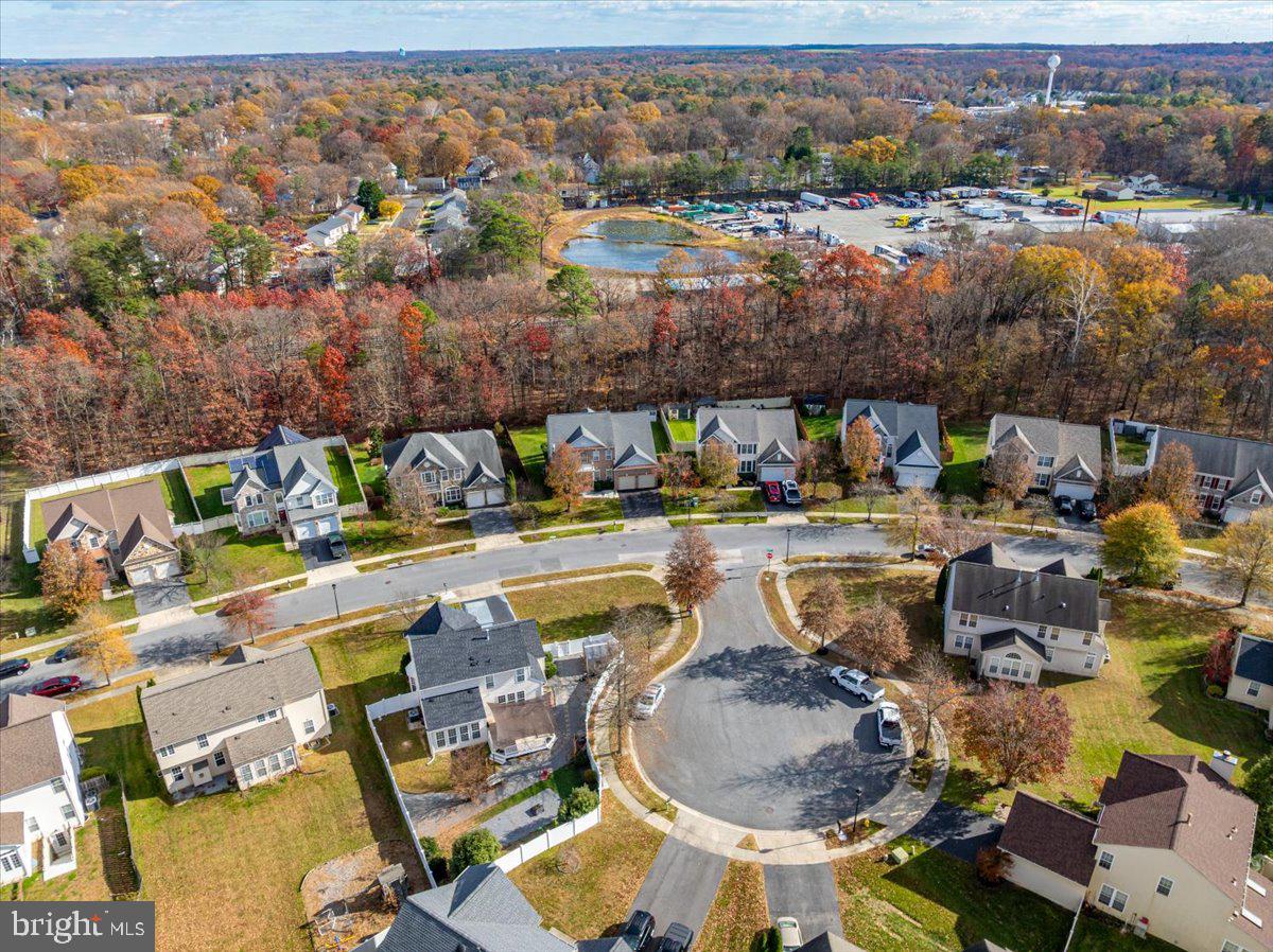 SHAMROCK MANOR - Residential