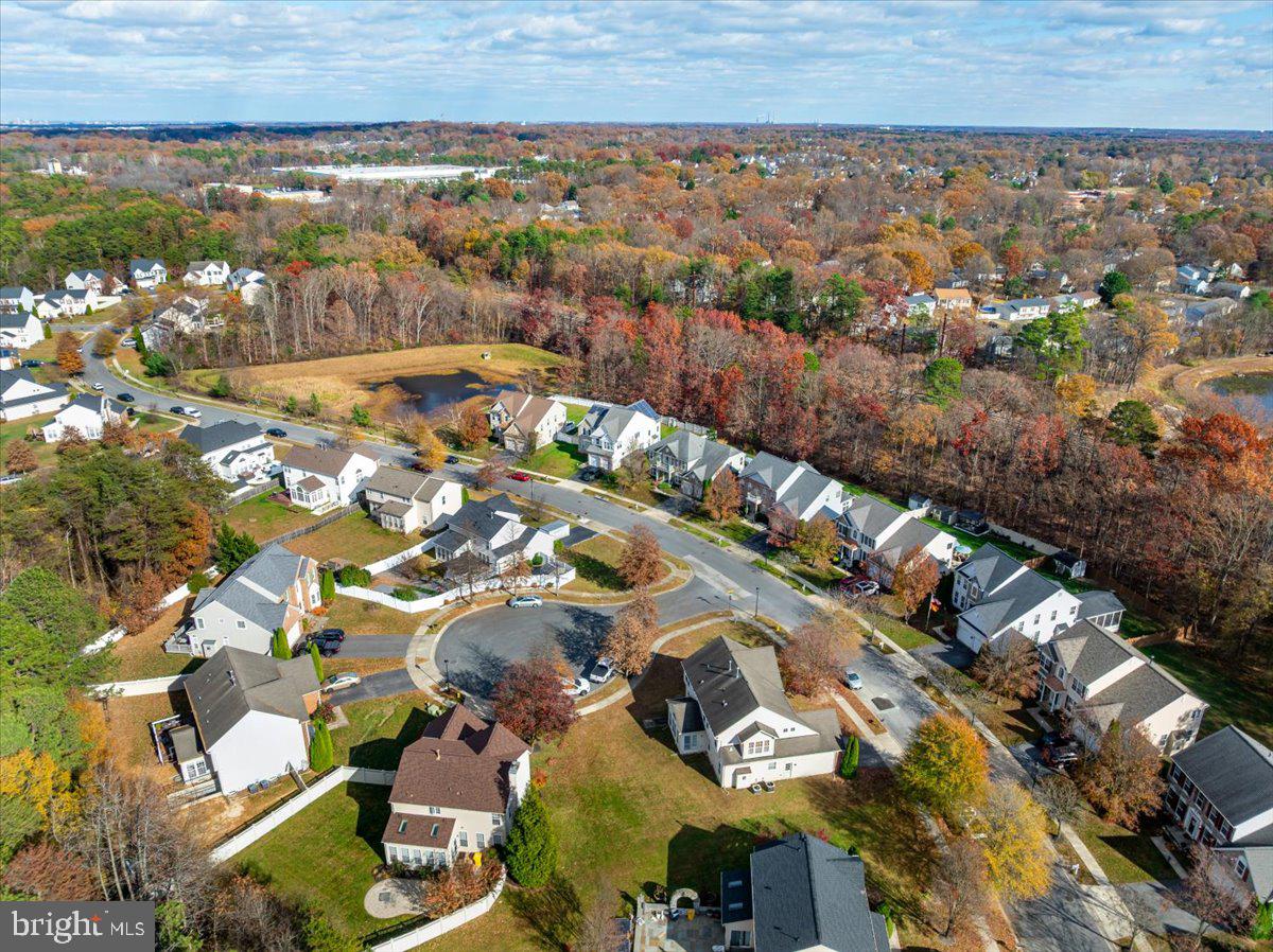 SHAMROCK MANOR - Residential