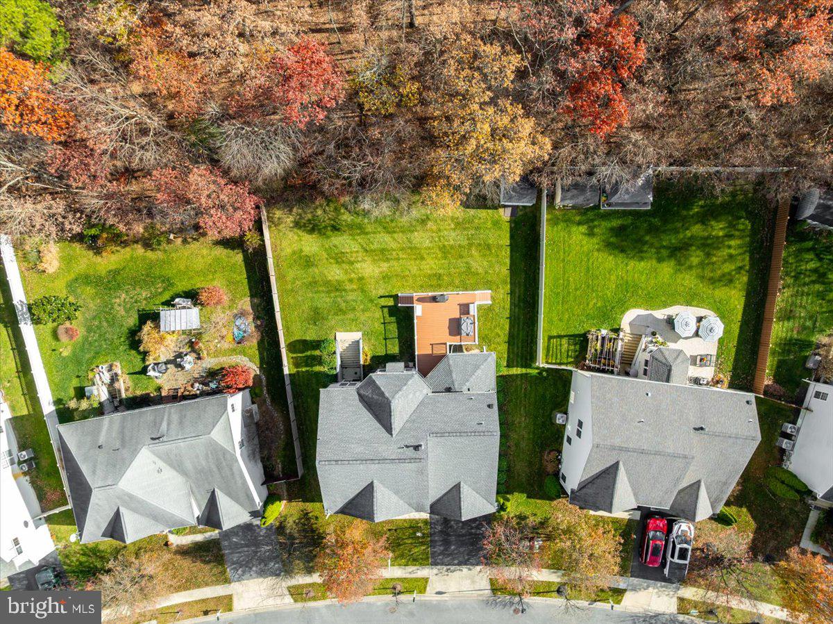 SHAMROCK MANOR - Residential