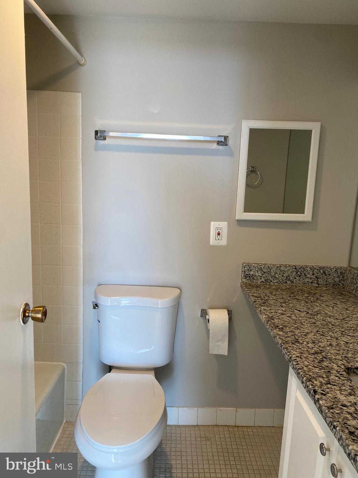 IDYLWOOD TOWERS CONDO - Residential