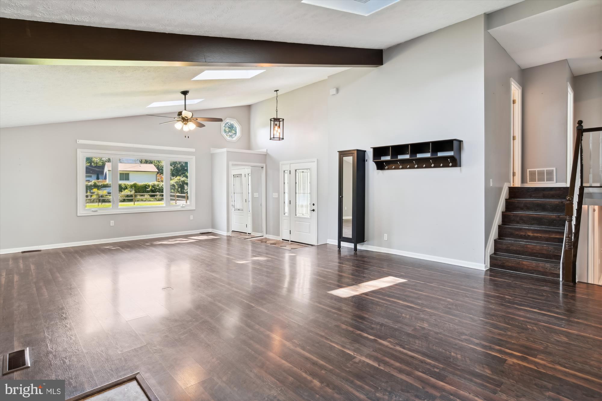 GLEN BURNIE - Residential