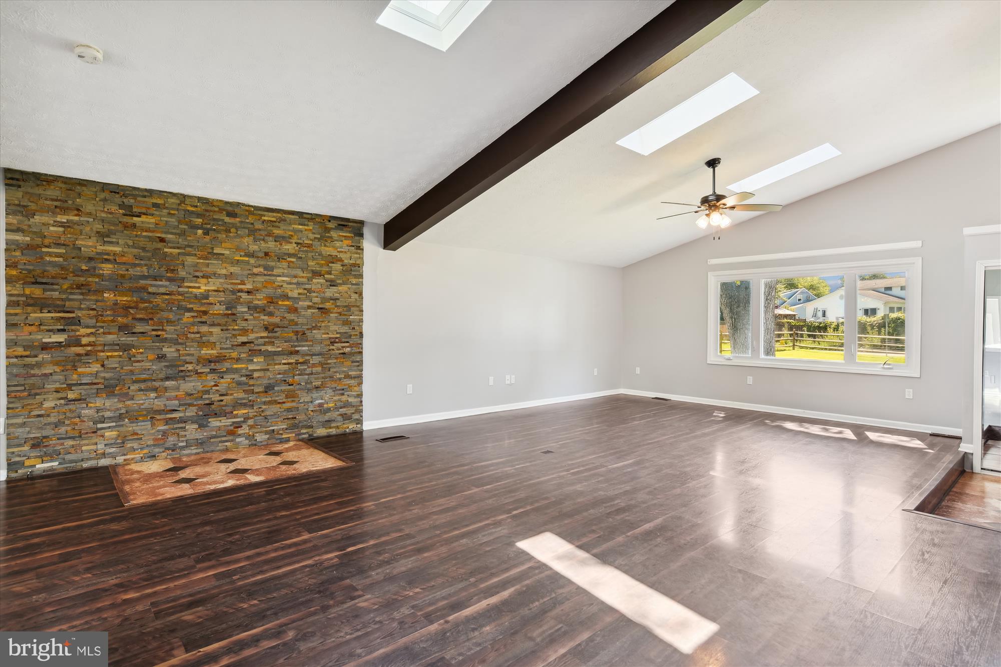 GLEN BURNIE - Residential