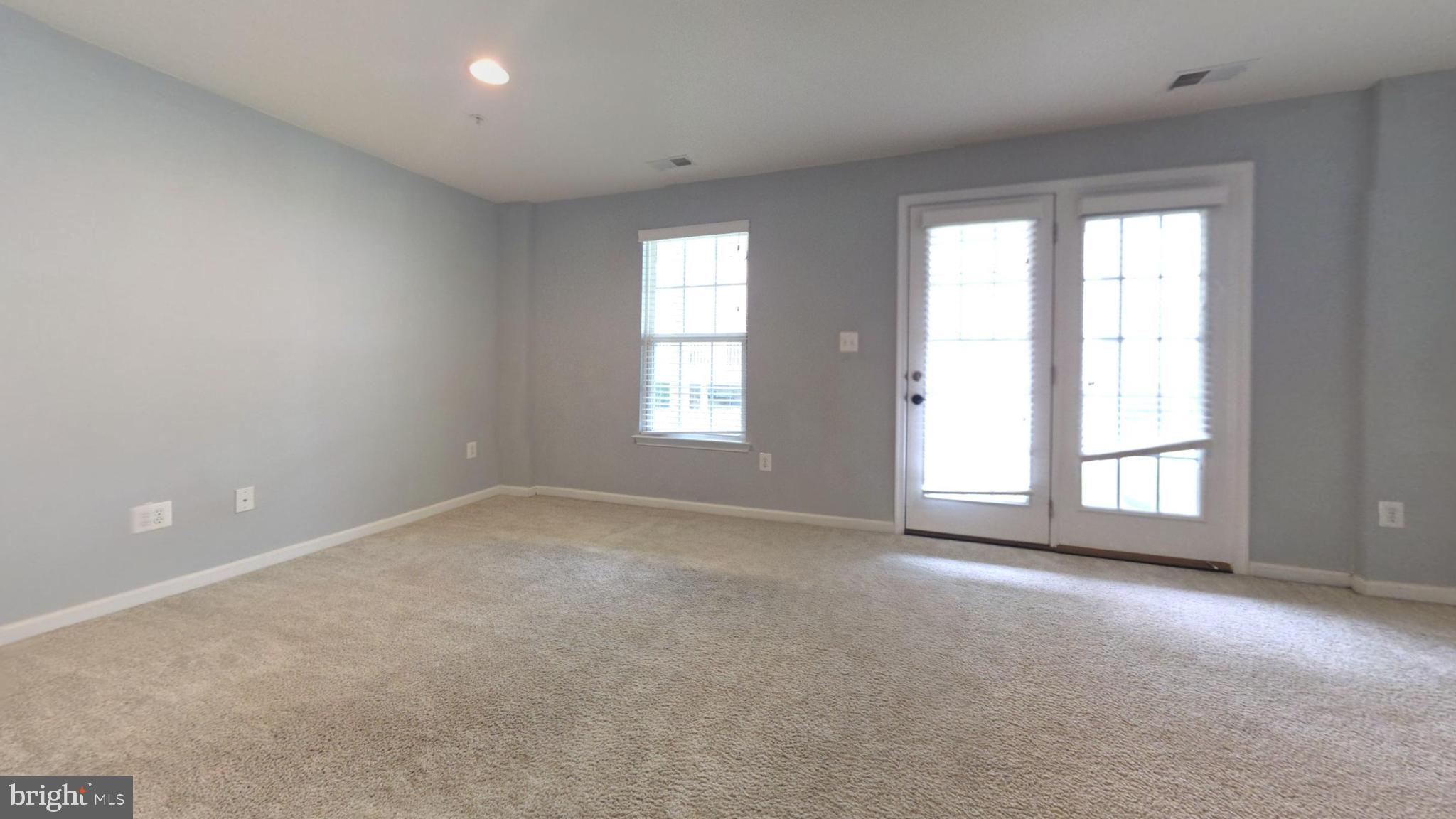 HOWARD SQUARE - Residential Lease