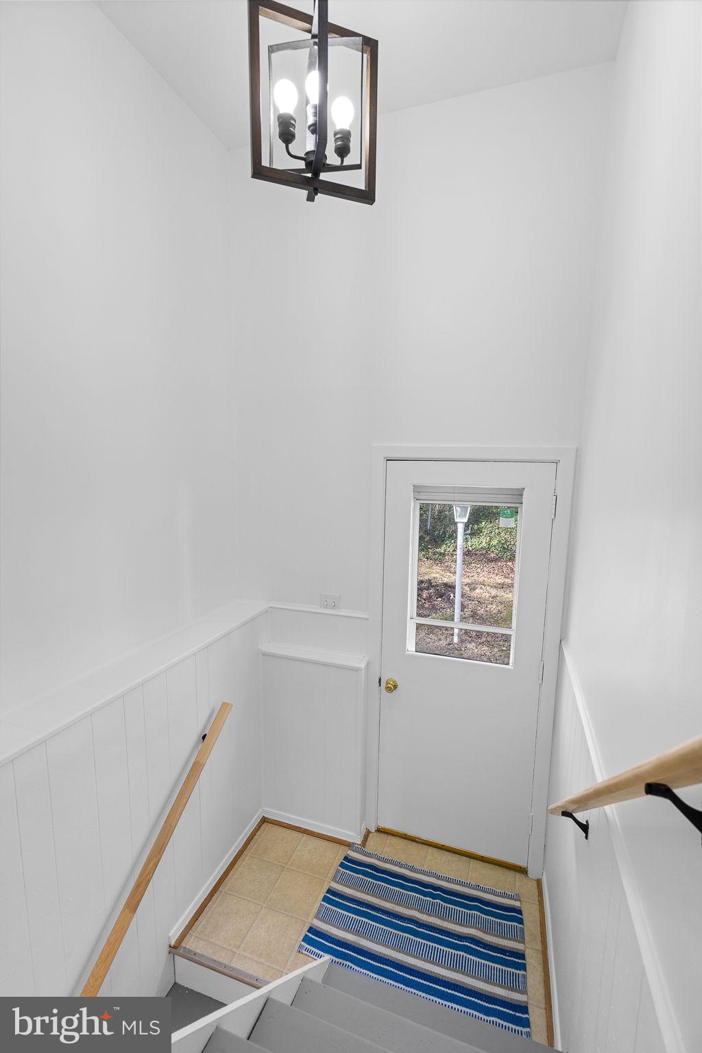 FAIRFAX HOMES - Residential