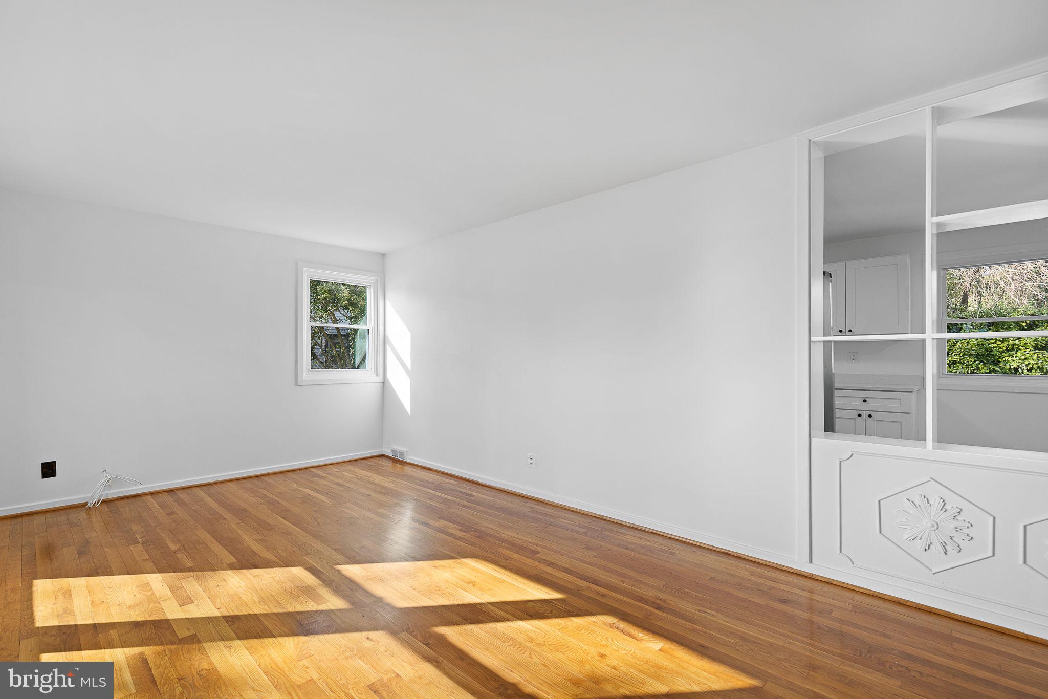 FAIRFAX HOMES - Residential