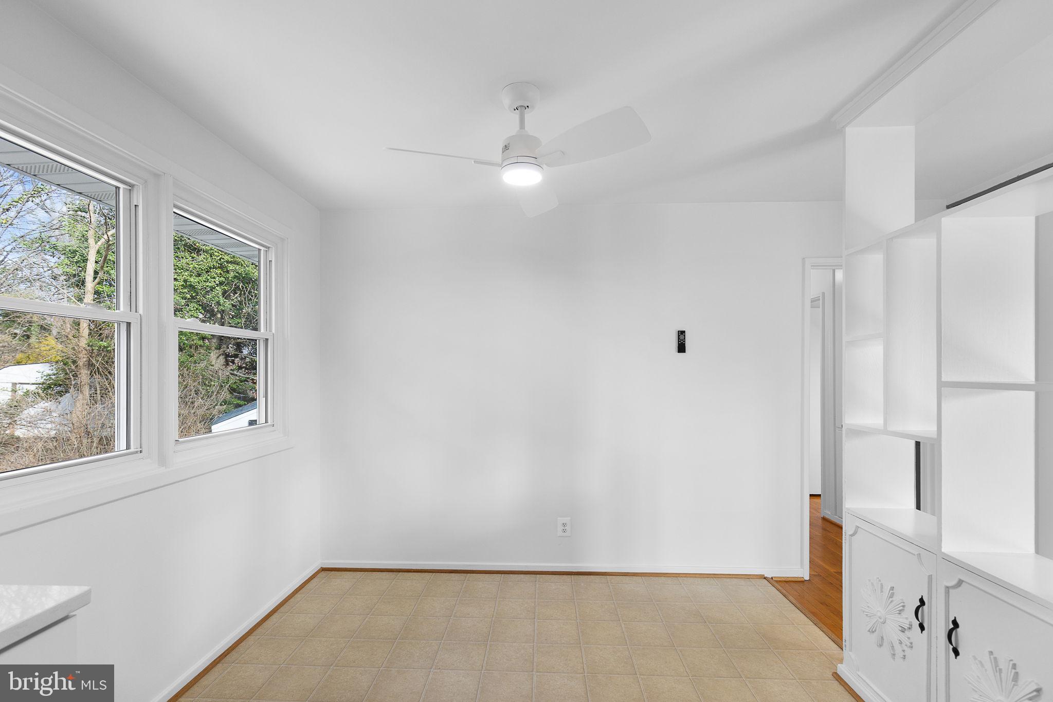 FAIRFAX HOMES - Residential