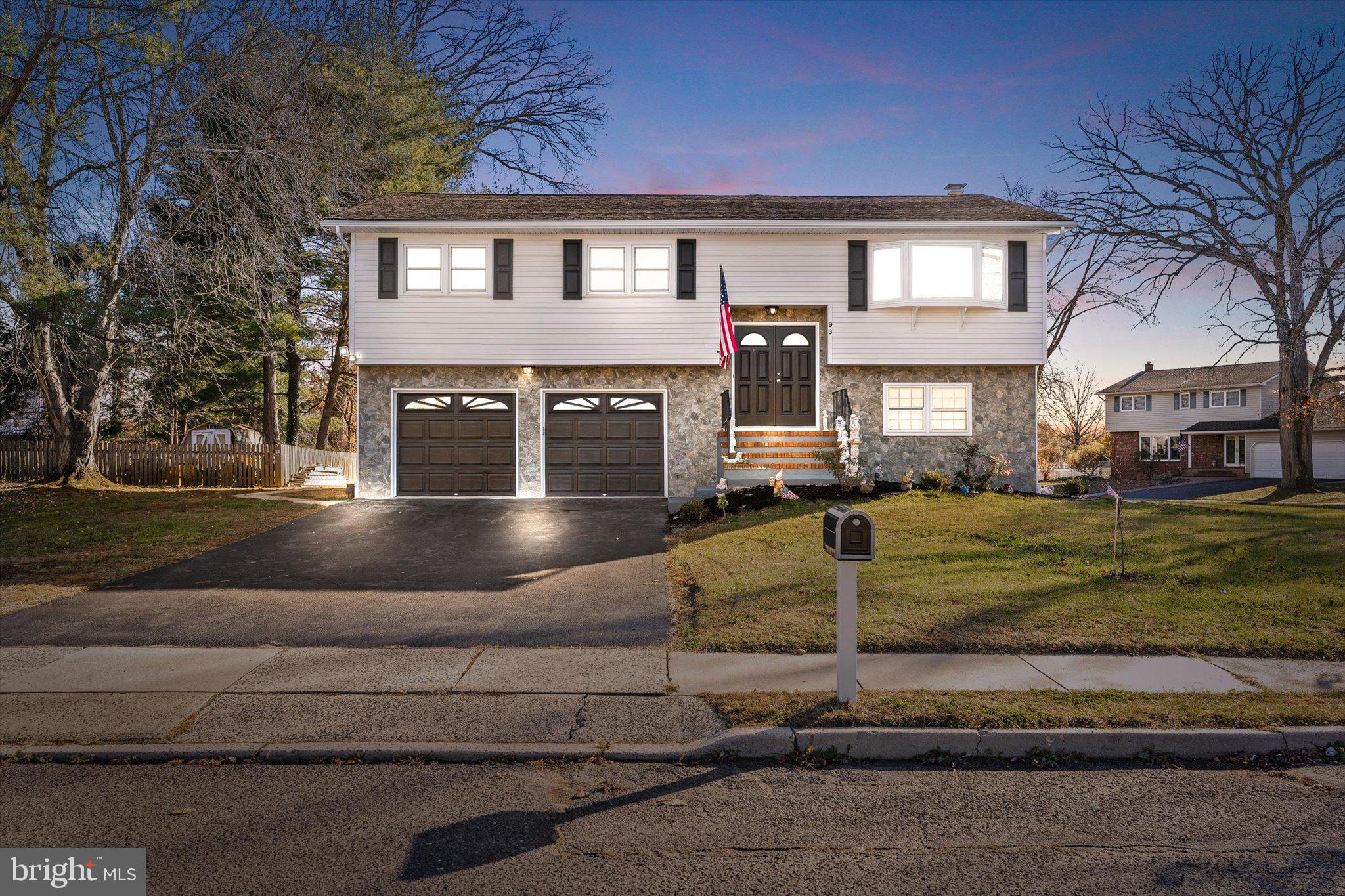 93 TUDOR DRIVE